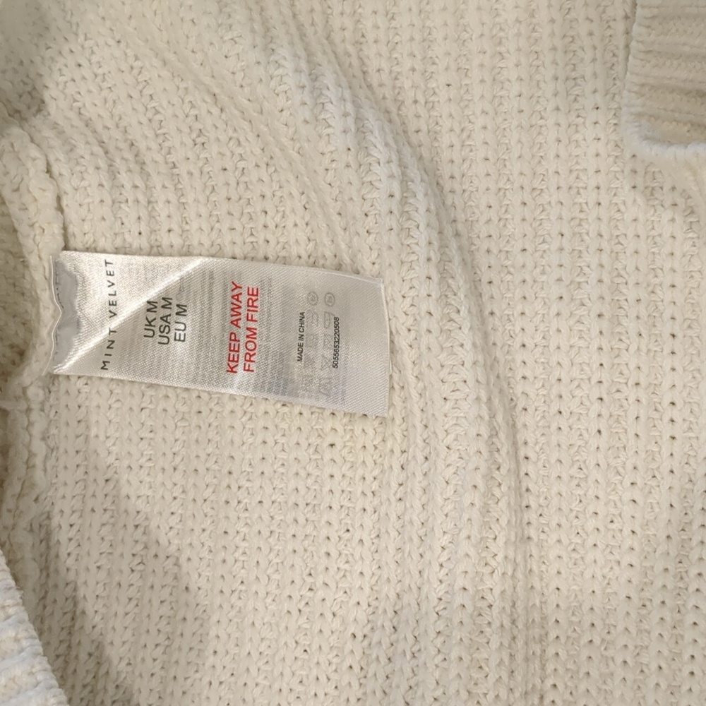 NWOT Mint Velvet Love Slogan Batwing Sweater white size medium - Picture 14 of 15